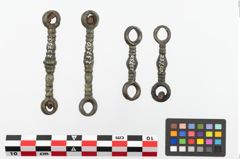 Foto von Bronzedoppelösenstab (NHMW-PRAE-023750)